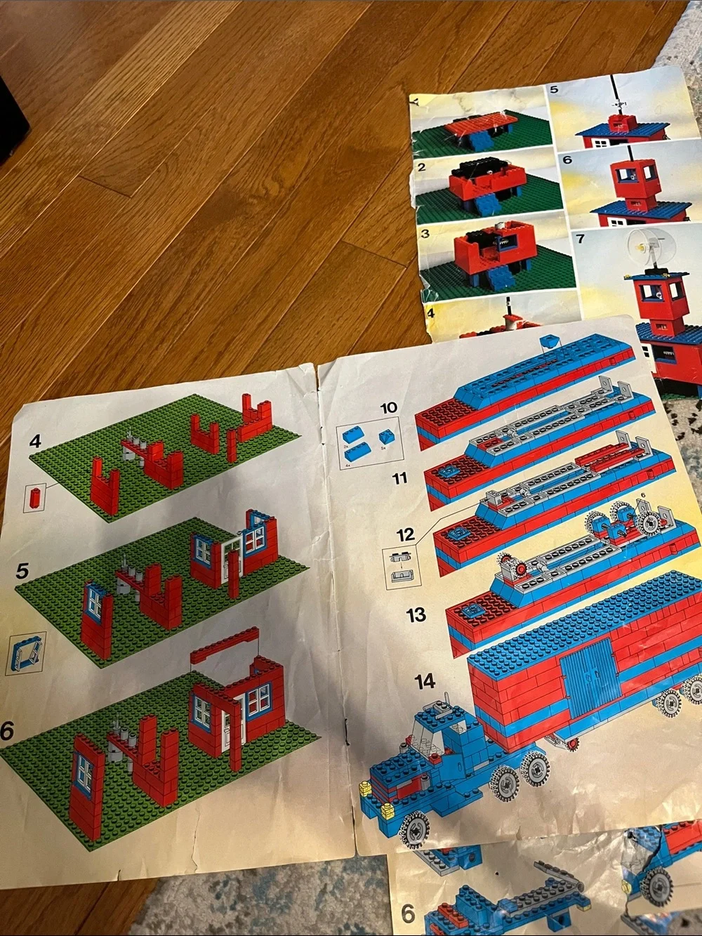 Vintage Lego Universal Building Set 733 in Box